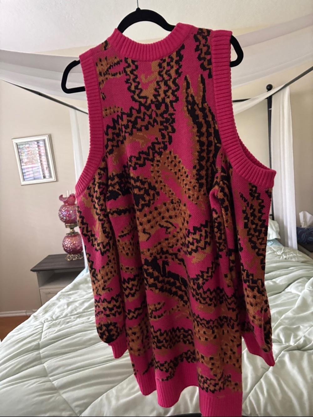 FARM Rio Cold-Shoulder Knit Sweater Dress in Pink and Black - Picture 4 of 4